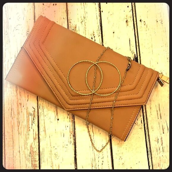 NWOT tan clutch or crossbody - Picture 1 of 5